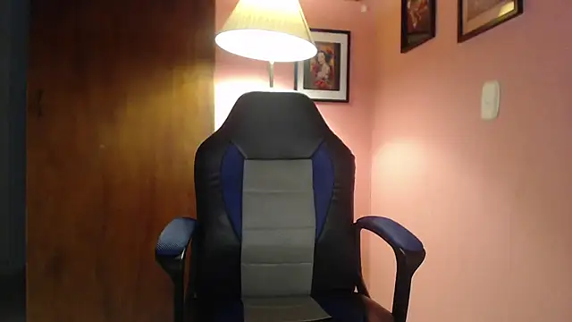 Snapshot of bunnyemilyrose36 chatting on 01/30/25, 10:08 bunnyemilyrose36 online show from 01/30/25, 10:08