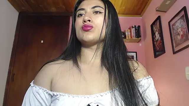 Snapshot of bunnyemilyrose36 chatting on 02/21/25, 06:26 bunnyemilyrose36 online show from 02/21/25, 06:26