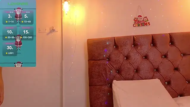 aashley jones online show from 12/03/25, 07:45