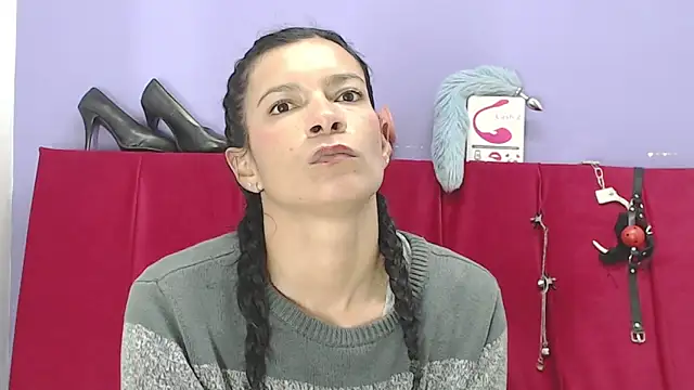 Snapshot of adelahotsexcm101 chatting on 03/08/25, 10:02 adelahotsexcm101 online show from 03/08/25, 10:02