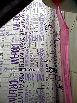 Snapshot of fercxxxho25 chatting on 09/28/25, 04:45 fercxxxho25 online show from 09/28/25, 04:45