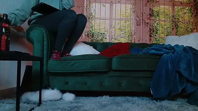 Snapshot of priselvis23 chatting on 01/05/26, 07:39 priselvis23 online show from 01/05/26, 07:39