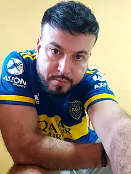 Snapshot of Davichot568 chatting on 04/14/26, 03:51 Davichot568 online show from 04/14/26, 03:51