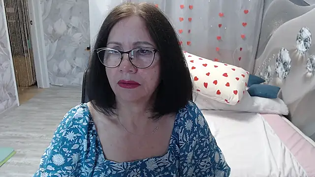 Snapshot of OlgaHottie chatting on 06/13/26, 11:57 OlgaHottie online show from 06/13/26, 11:57