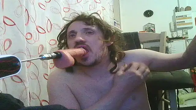 cyril020202 online show from 02/04/26, 11:31