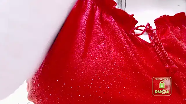 cute and hot online show from 02/16/25, 09:37