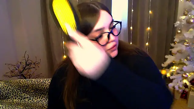 Snapshot of Emaaa_ua chatting on 12/08/24, 06:33 Emaaa ua online show from 12/08/24, 06:33