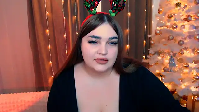 Snapshot of Emaaa_ua chatting on 12/25/24, 06:31 Emaaa ua online show from 12/25/24, 06:31