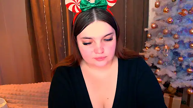 Snapshot of Emaaa_ua chatting on 12/27/24, 07:51 Emaaa ua online show from 12/27/24, 07:51