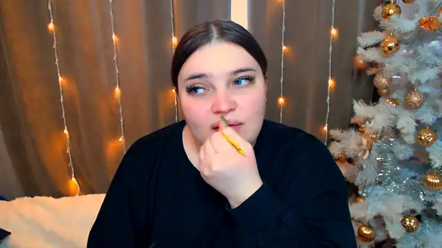 Snapshot of Emaaa_ua chatting on 01/04/25, 06:52 Emaaa ua online show from 01/04/25, 06:52