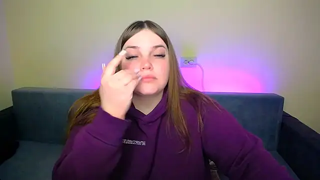 Snapshot of Emaaa_ua chatting on 02/15/25, 05:19 Emaaa ua online show from 02/15/25, 05:19