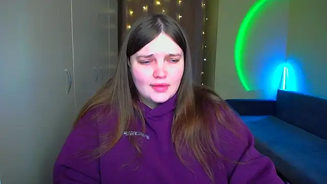 Snapshot of Emaaa_ua chatting on 10/24/25, 08:22 Emaaa ua online show from 10/24/25, 08:22