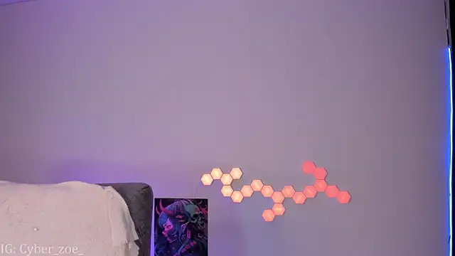 cyberzoe online show from 09/17/25, 01:57