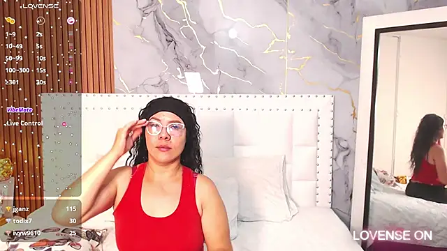 hotlatinateacher online show from 01/07/25, 02:20