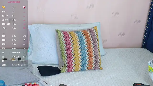 hotlatinateacher online show from 09/23/25, 06:55