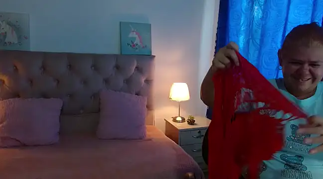 NATHYHOTT online show from 02/12/25, 02:21