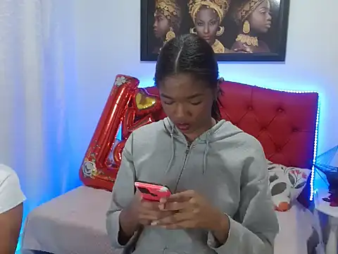 NATHYHOTT online show from 02/15/25, 01:38