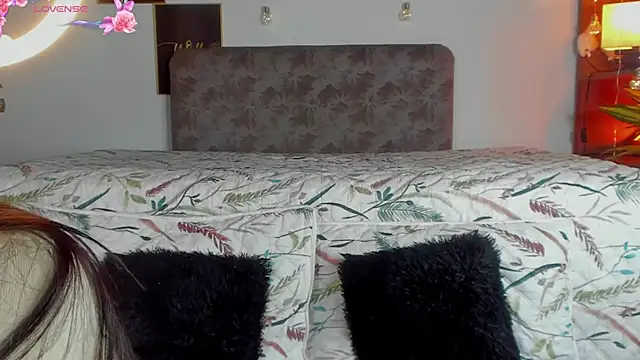 Snapshot of angelinepossy chatting on 01/28/25, 11:07 angelinepossy online show from 01/28/25, 11:07