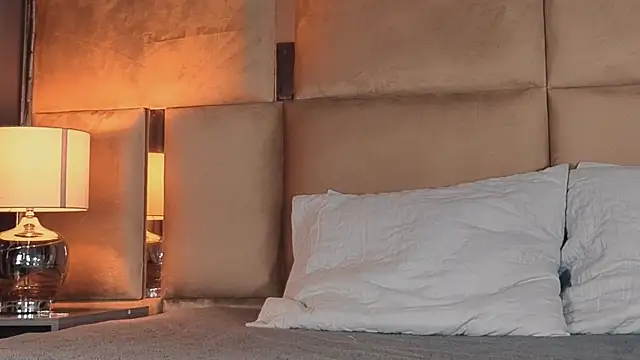 Snapshot of angelinepossy chatting on 09/14/25, 09:14 angelinepossy online show from 09/14/25, 09:14