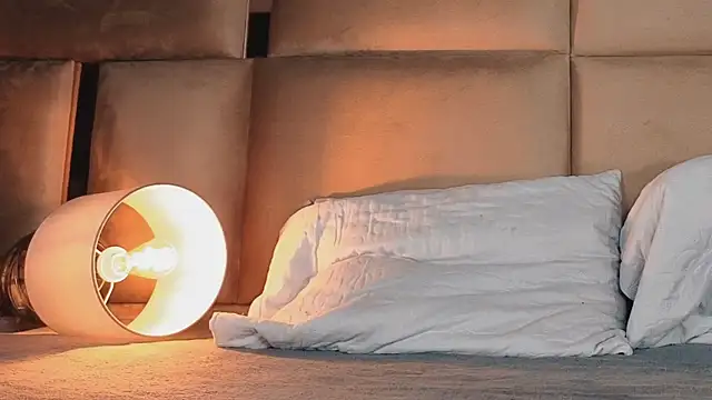 Snapshot of angelinepossy chatting on 09/26/25, 09:41 angelinepossy online show from 09/26/25, 09:41