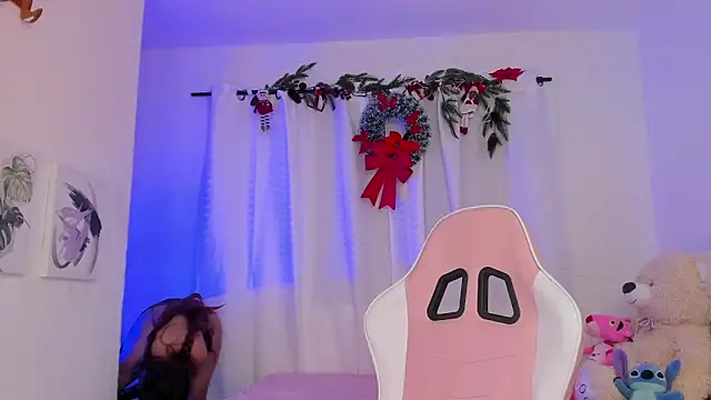 Lia Petite1 online show from 03/11/25, 11:37