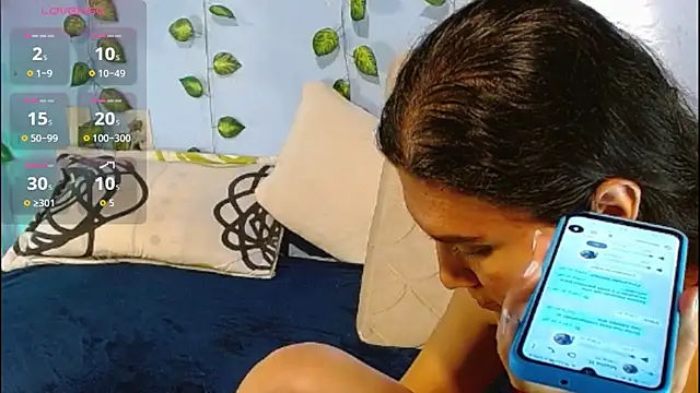 Snapshot of venus_swet_ chatting on 02/04/26, 12:49 venus swet online show from 02/04/26, 12:49