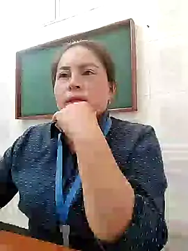 Snapshot of Norve26 chatting on 12/04/24, 05:11 Norve26 online show from 12/04/24, 05:11