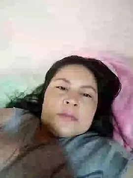 Snapshot of Norve26 chatting on 12/15/24, 02:37 Norve26 online show from 12/15/24, 02:37