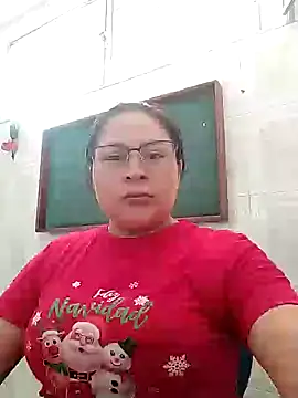 Snapshot of Norve26 chatting on 12/20/24, 04:57 Norve26 online show from 12/20/24, 04:57