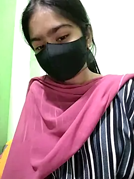 Arisha- online show from 01/19/25, 01:44