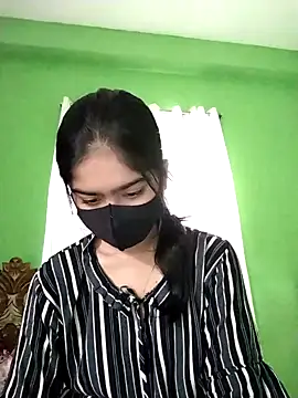 Arisha- online show from 02/05/25, 10:19