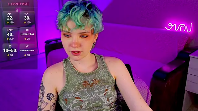 School Love online show from 01/06/25, 07:13