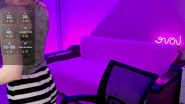 School Love online show from 01/19/25, 01:12