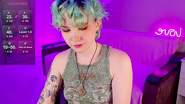 School Love online show from 01/19/25, 04:14