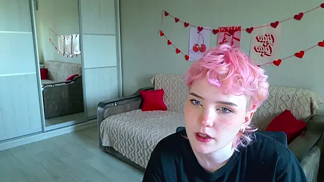 School Love online show from 09/25/25, 11:03