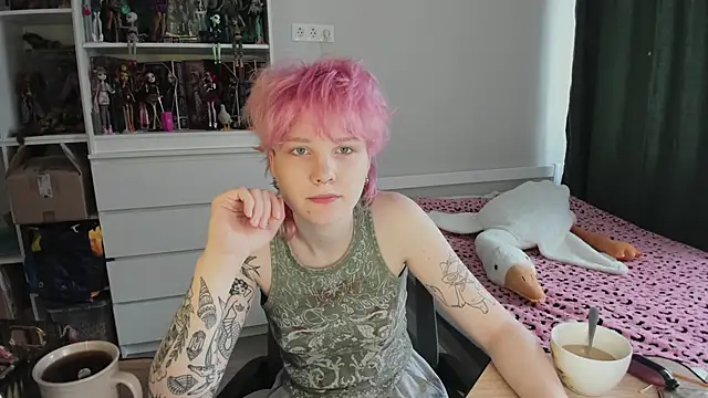 School Love online show from 03/13/26, 07:04