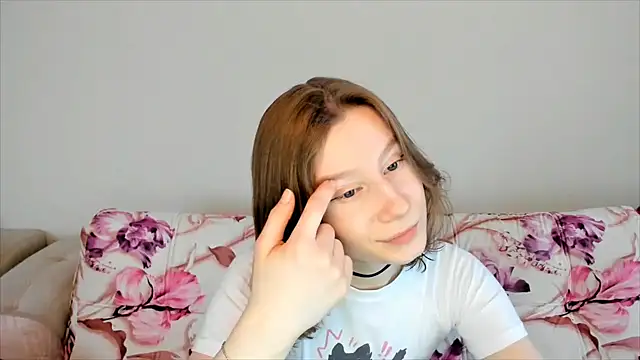 EnigmaSee online show from 02/03/25, 02:25