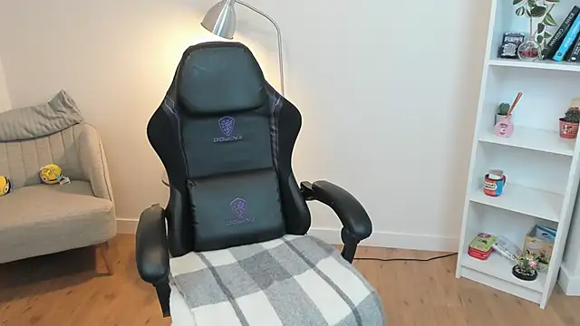  BellaEvans  online show from 02/27/25, 11:52