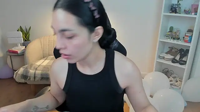  BellaEvans  online show from 04/11/26, 04:50