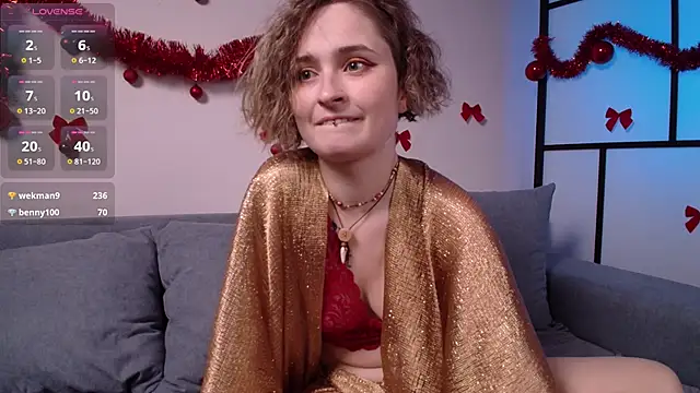 Snapshot of sweet_cherry_pie_ chatting on 12/23/24, 10:01 sweet cherry pie online show from 12/23/24, 10:01