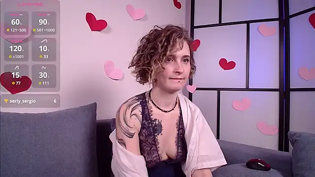 Snapshot of sweet_cherry_pie_ chatting on 02/04/25, 03:47 sweet cherry pie online show from 02/04/25, 03:47