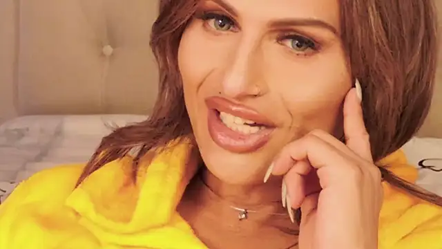 xprettysmilex online show from 12/18/24, 10:13