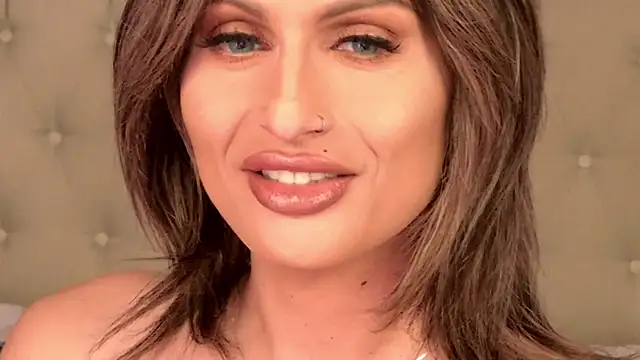 xprettysmilex online show from 01/14/25, 08:37