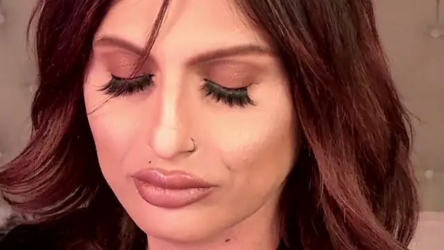 xprettysmilex online show from 02/04/25, 08:06