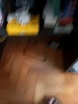 Snapshot of lobomisterioso13 chatting on 12/24/24, 03:47 lobomisterioso13 online show from 12/24/24, 03:47