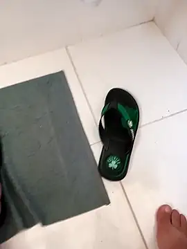 Snapshot of lobomisterioso13 chatting on 03/01/25, 10:24 lobomisterioso13 online show from 03/01/25, 10:24