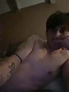 Snapshot of Chaooss1 chatting on 10/30/25, 12:23 Chaooss1 online show from 10/30/25, 12:23