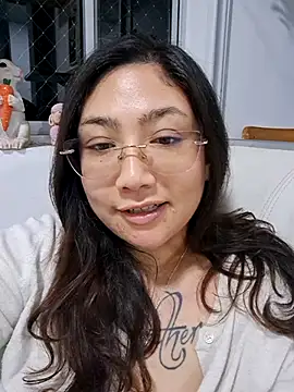 Snapshot of Mia_Ruiz chatting on 11/08/25, 03:18 Mia Ruiz online show from 11/08/25, 03:18