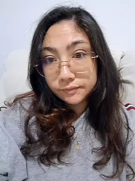 Snapshot of Mia_Ruiz chatting on 12/02/25, 03:12 Mia Ruiz online show from 12/02/25, 03:12