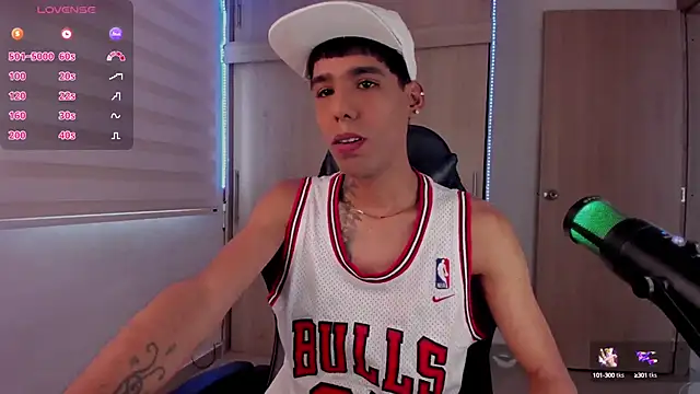 aldrinwhite online show from 01/09/25, 08:01